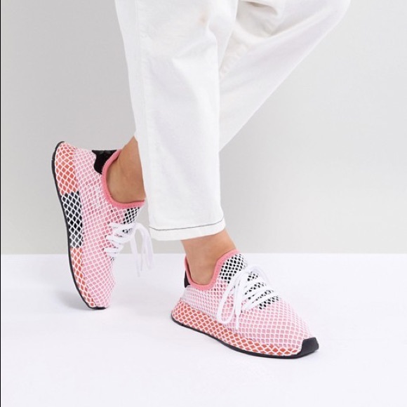 women's deerupt